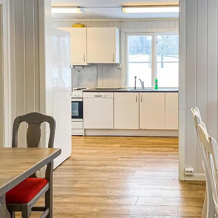 Nice In With Kitchenette Mesnali